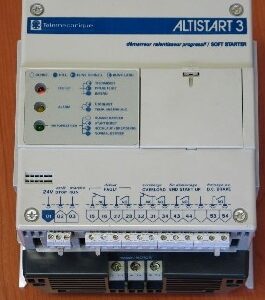 Altistart 3 ATS23U70N