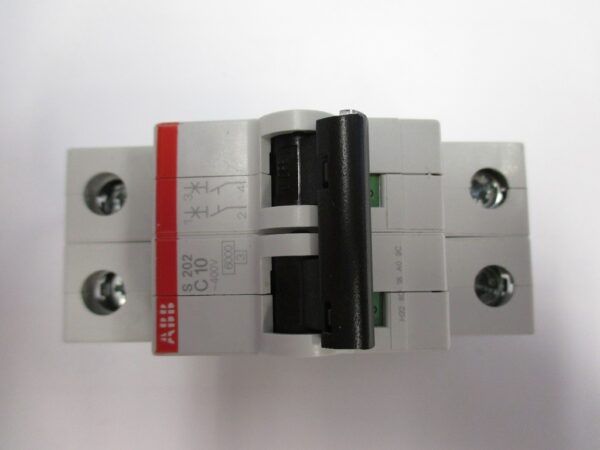 Automatic circuit breaker S202-C10